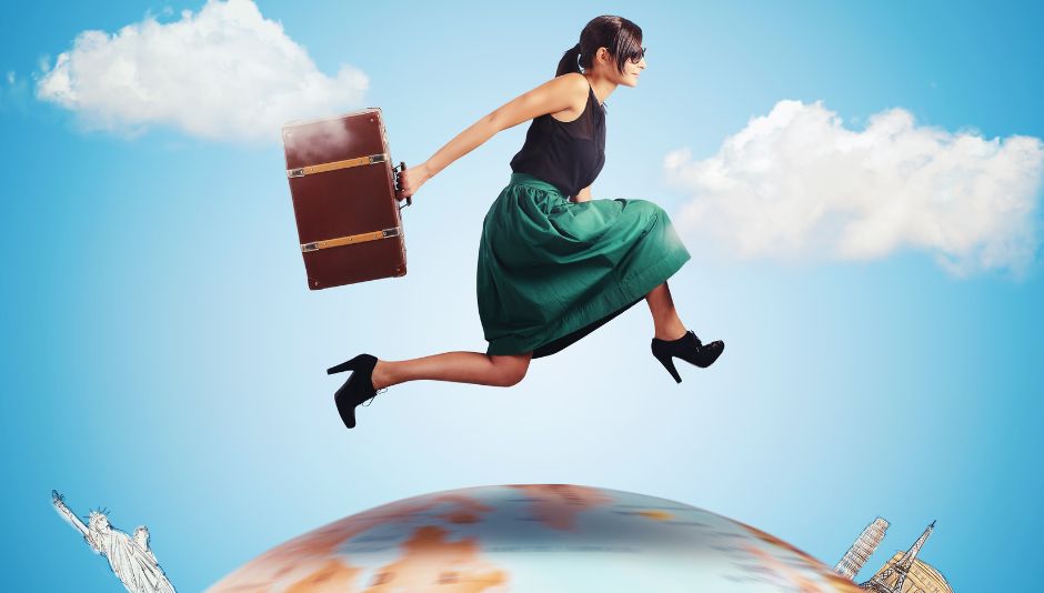 Mujer viajando alrededor del mundo