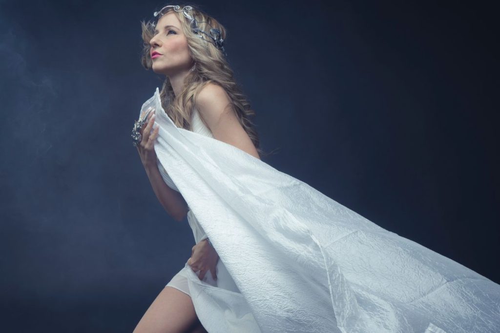 Afrodita en Nosotras: Nutriendo el Amor Propio, la Autoestima y la Aceptación